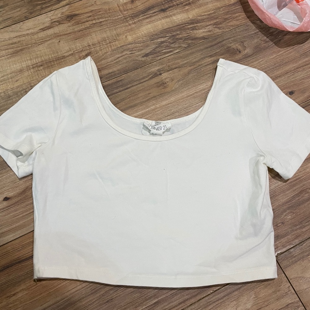 White crop top